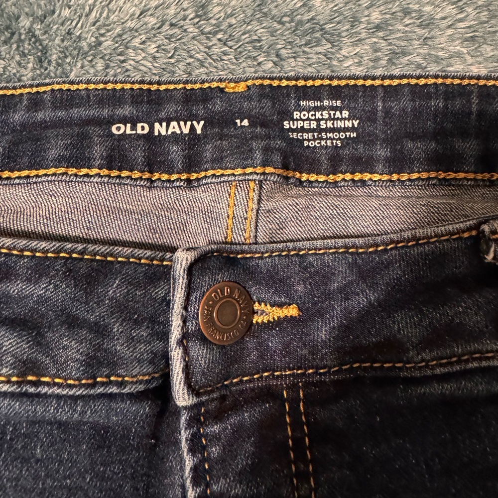 Old Navy High Waisted Rockstar Super Skinny Jeans Size 14